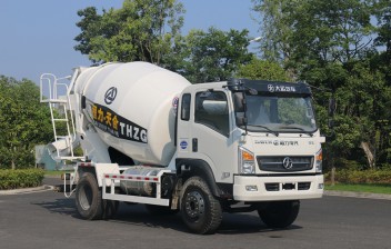 大運(yùn)運(yùn)途3方攪拌車