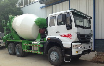  黃河少帥15方攪拌車(chē)