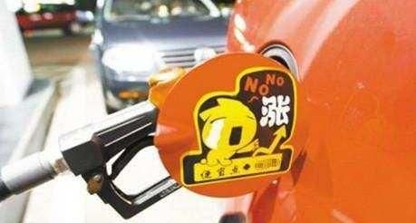 國(guó)六排放標(biāo)準(zhǔn)夭折，為何突然被撤回，消息一出車企瞬間復(fù)活！